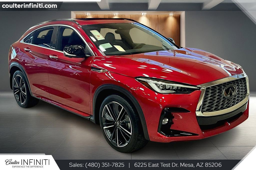 Used 2025 INFINITI QX55 Essential image 2