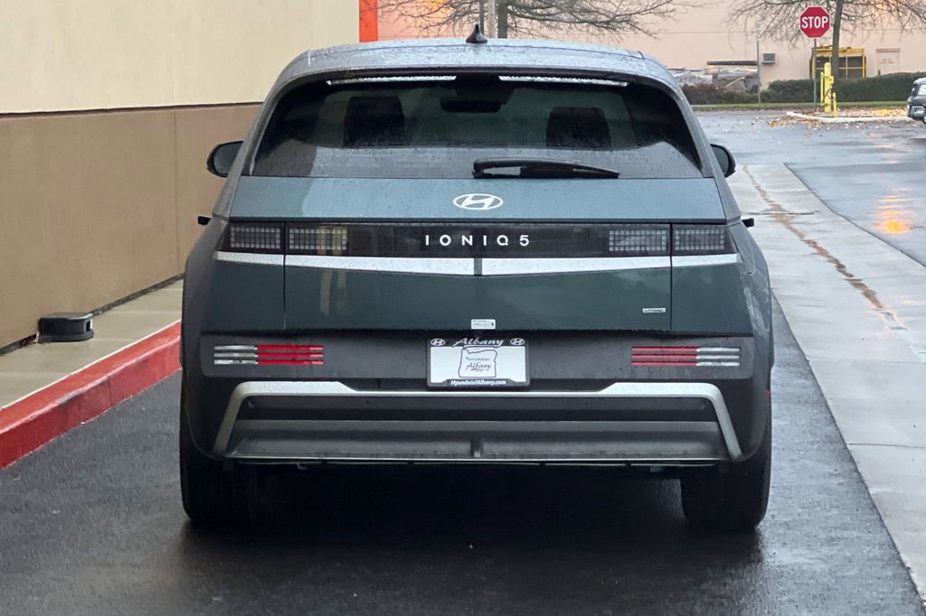 New 2026 Hyundai Ioniq 5 SE image 6