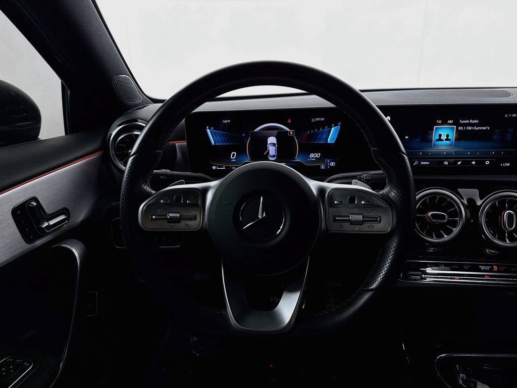 Used 2020 Mercedes-Benz A 35 AMG 4MATIC image 11