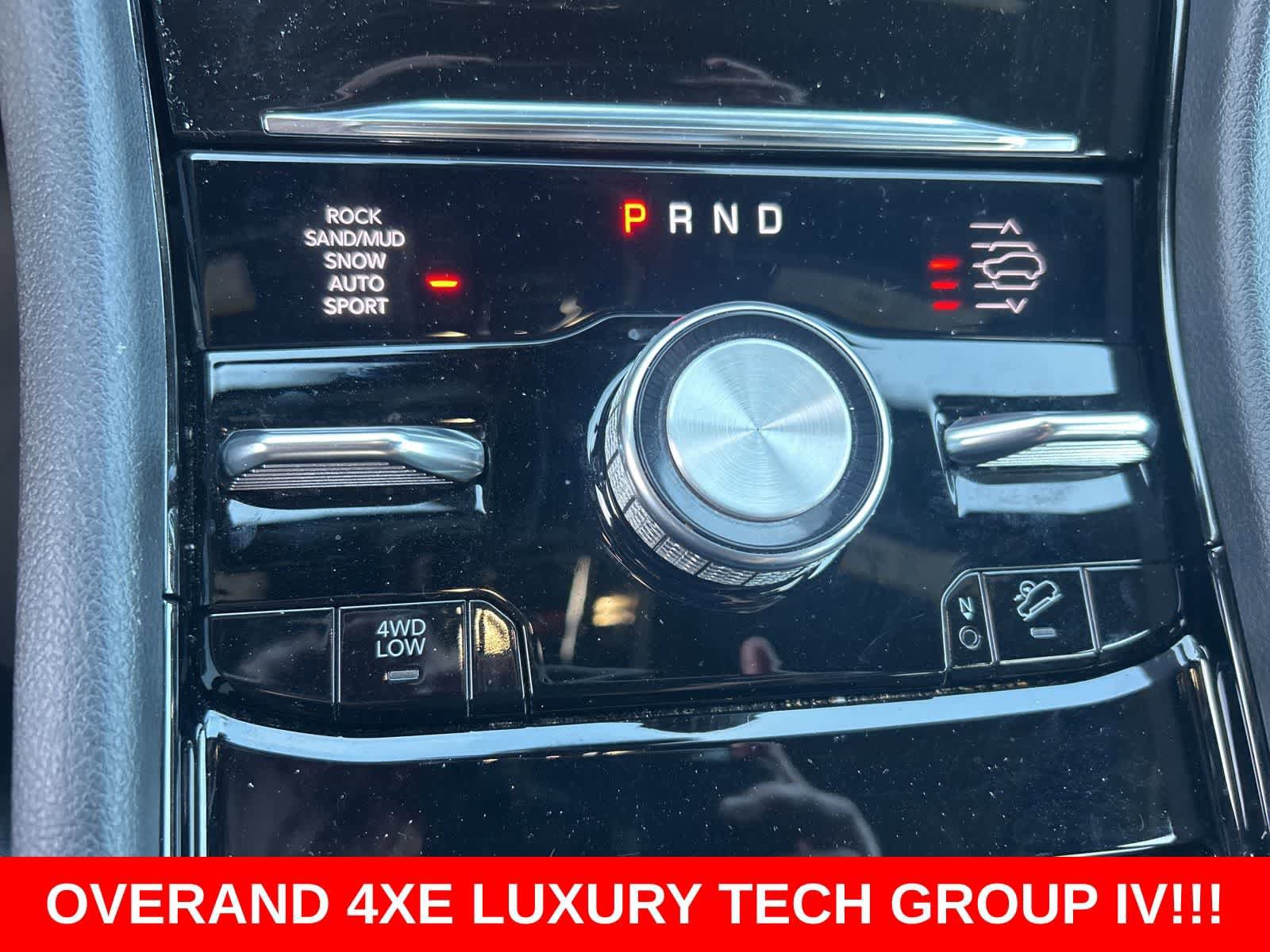 Used 2022 Jeep Grand Cherokee Overland w/ Luxury Tech Group IV image 44