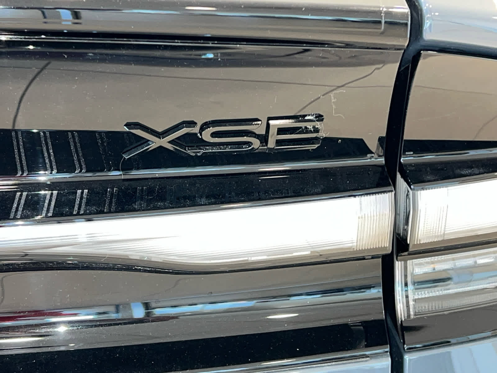 New 2026 Toyota Prius Plug-In Hybrid w/ Limited Premium Package image 10