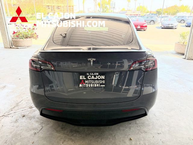 Used 2023 Tesla Model Y Performance AWD/4WD image 4