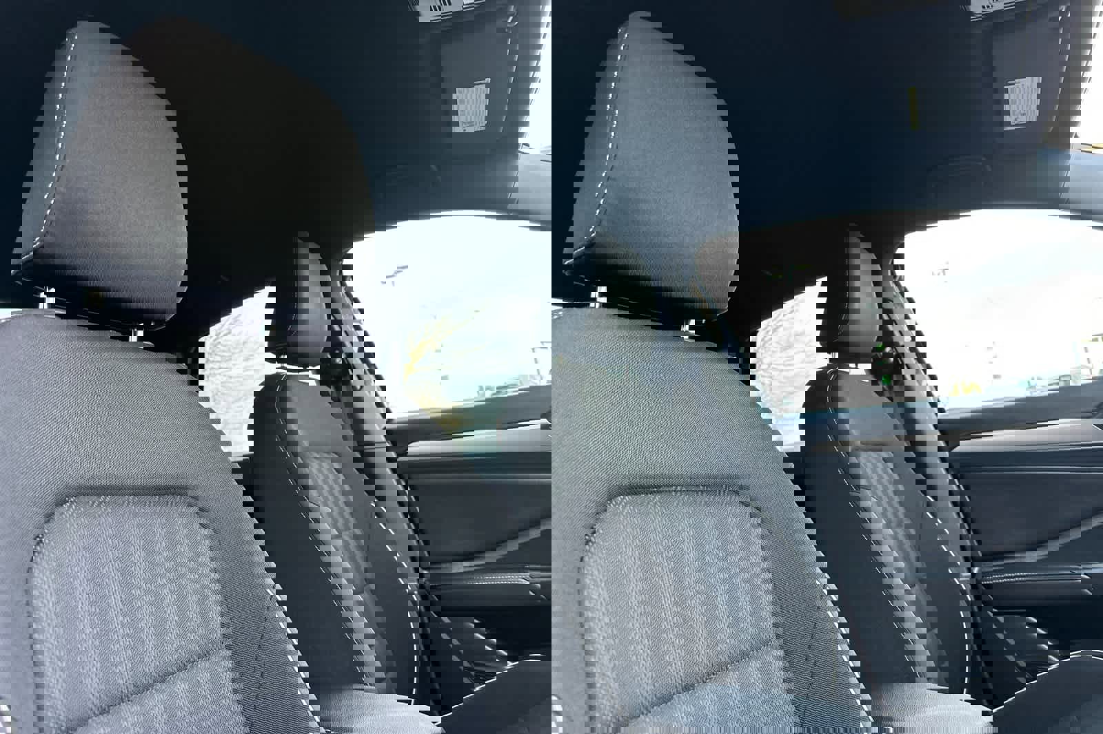 Used 2022 Volkswagen Jetta Sport image 16