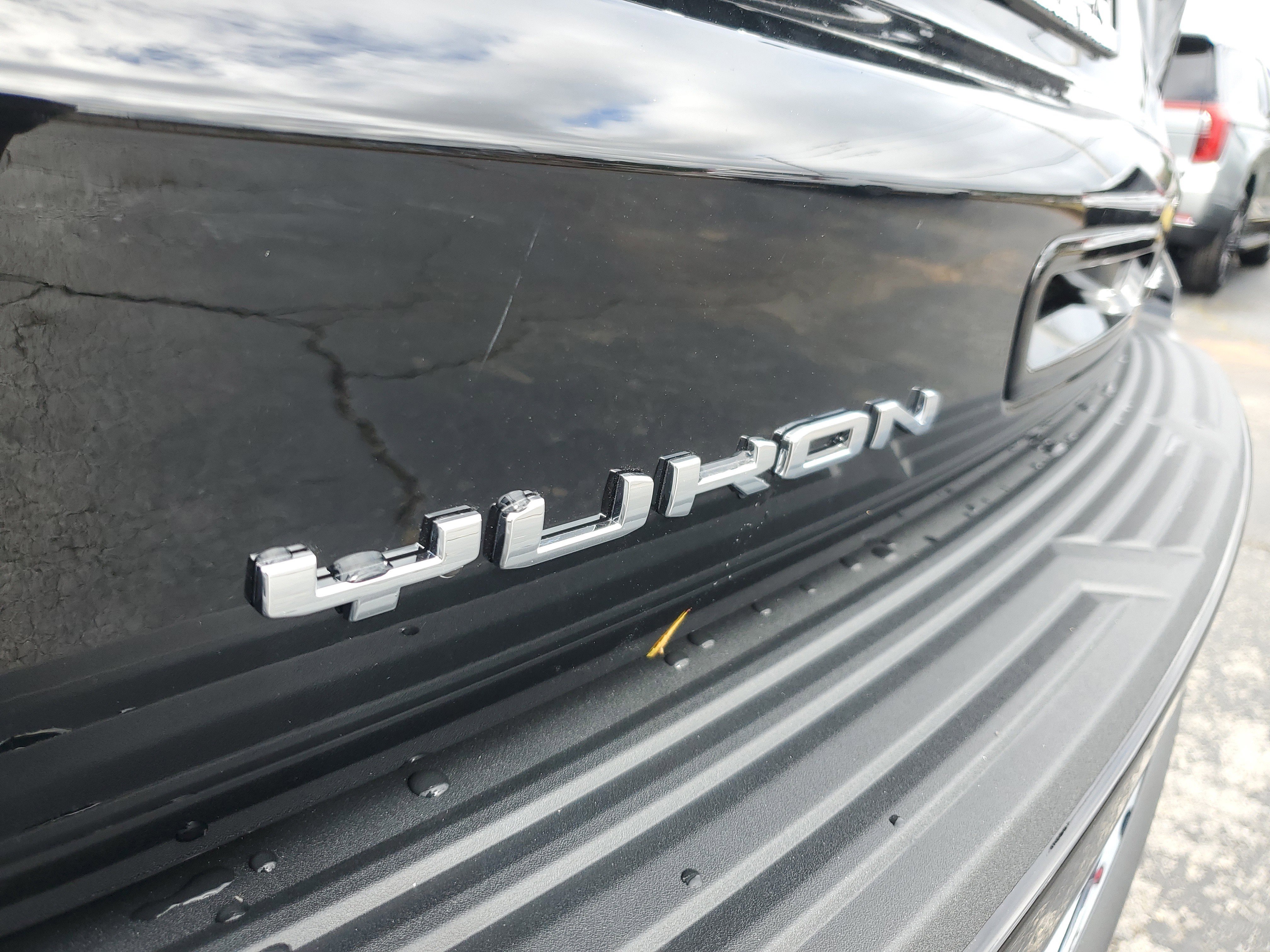 New 2026 GMC Yukon Elevation image 5