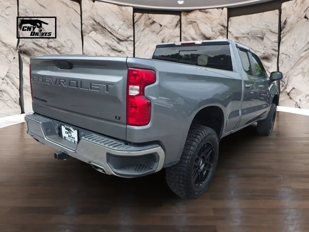 Used 2019 Chevrolet Silverado 1500 LT w/ All-Star Edition AWD/4WD image 5