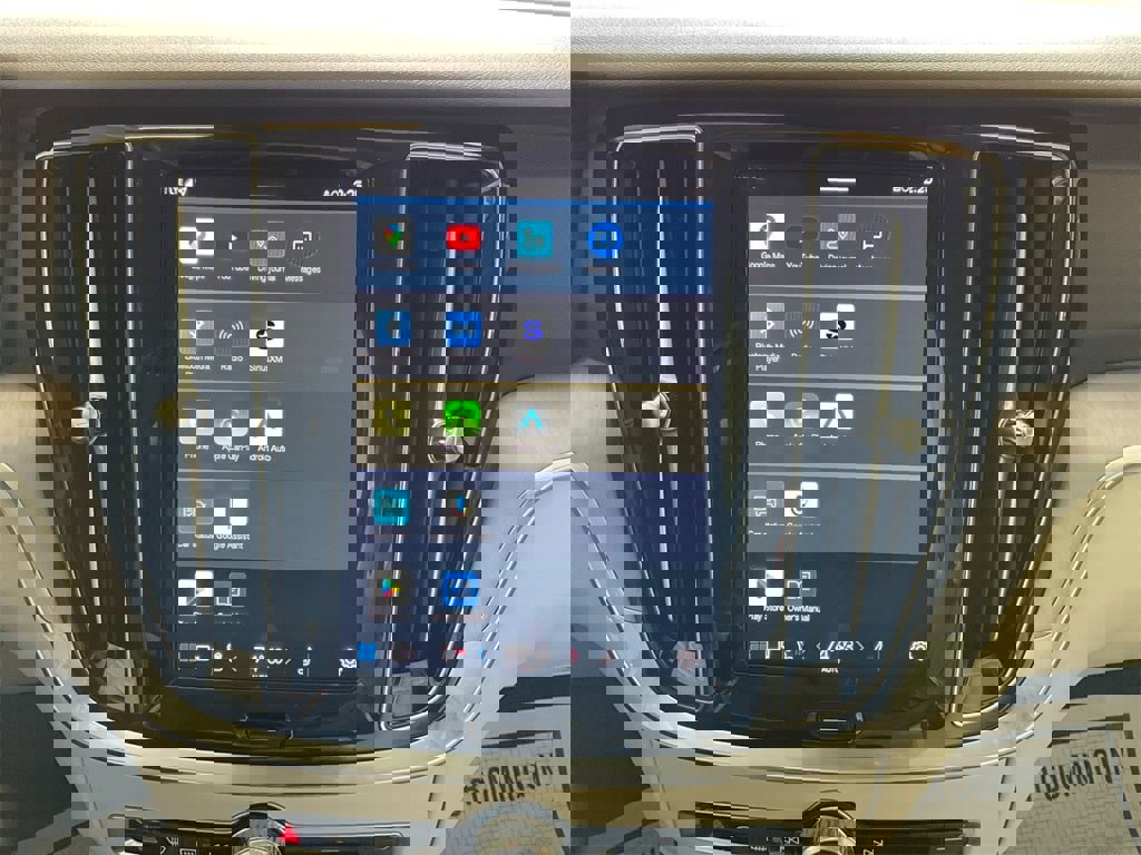 Certified 2024 Volvo S60 B5 Core image 24