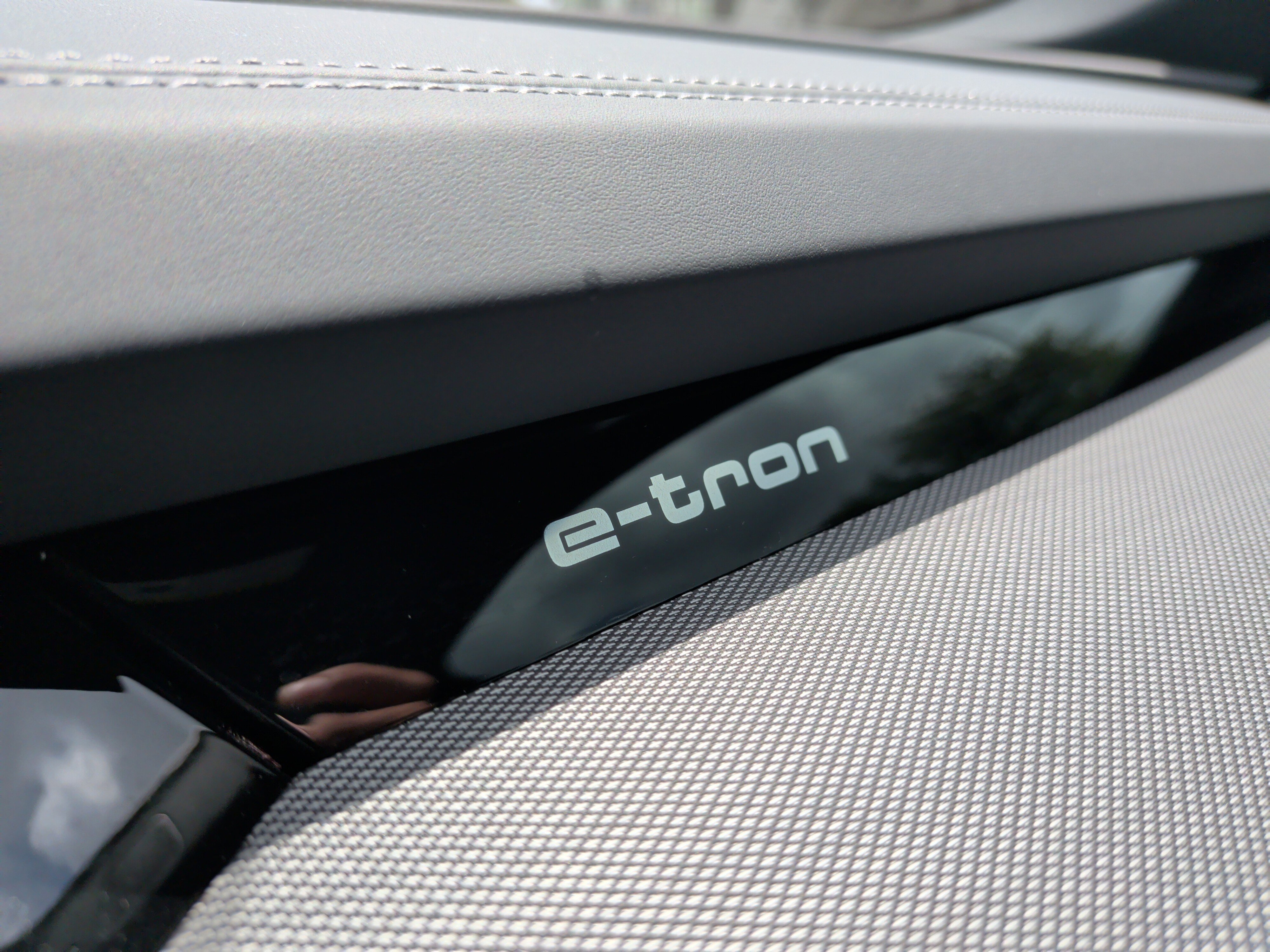 Used 2024 Audi Q8 e-tron Prestige w/ Prestige Package image 46