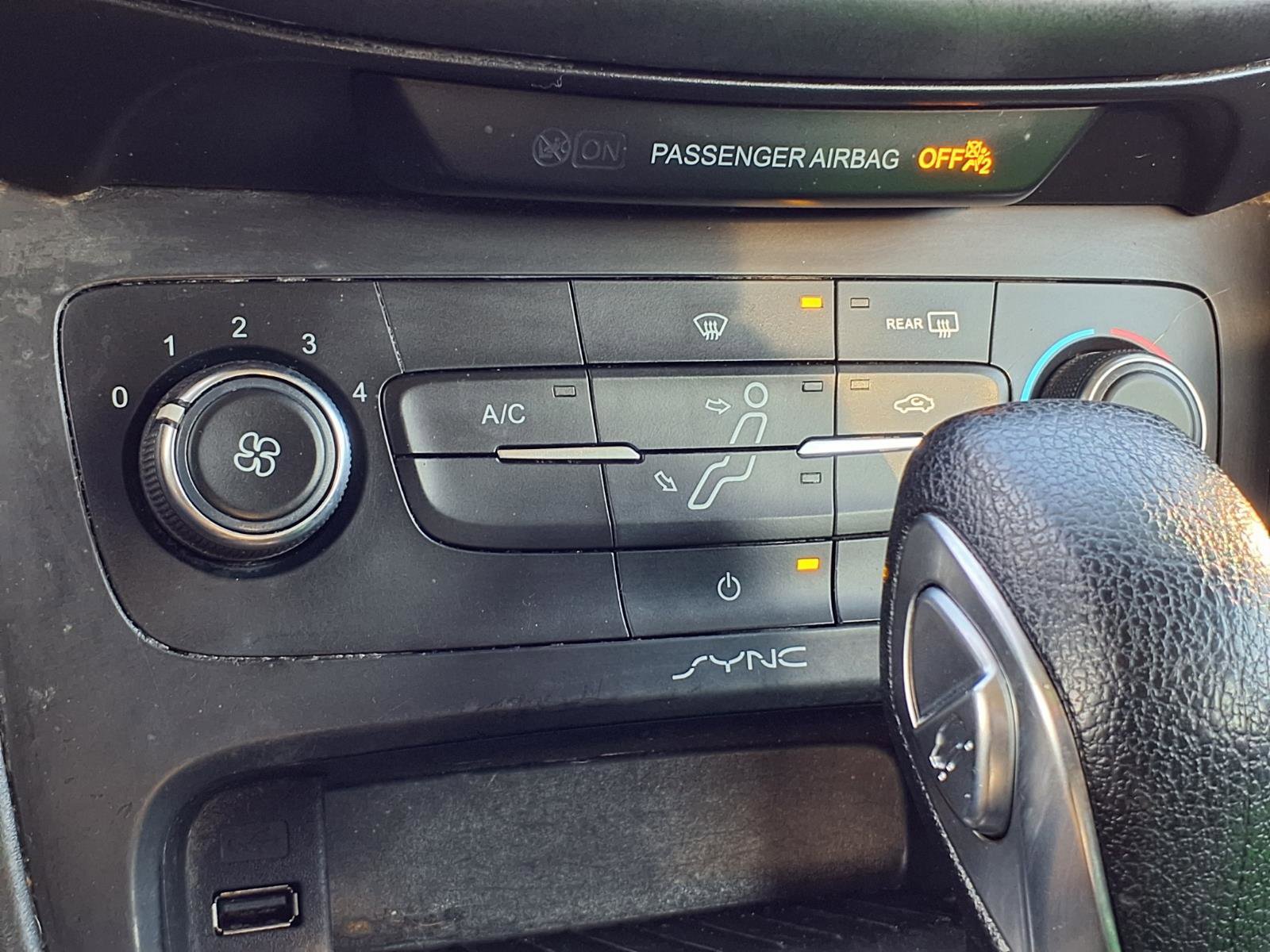 Used 2017 Ford Focus SE image 10