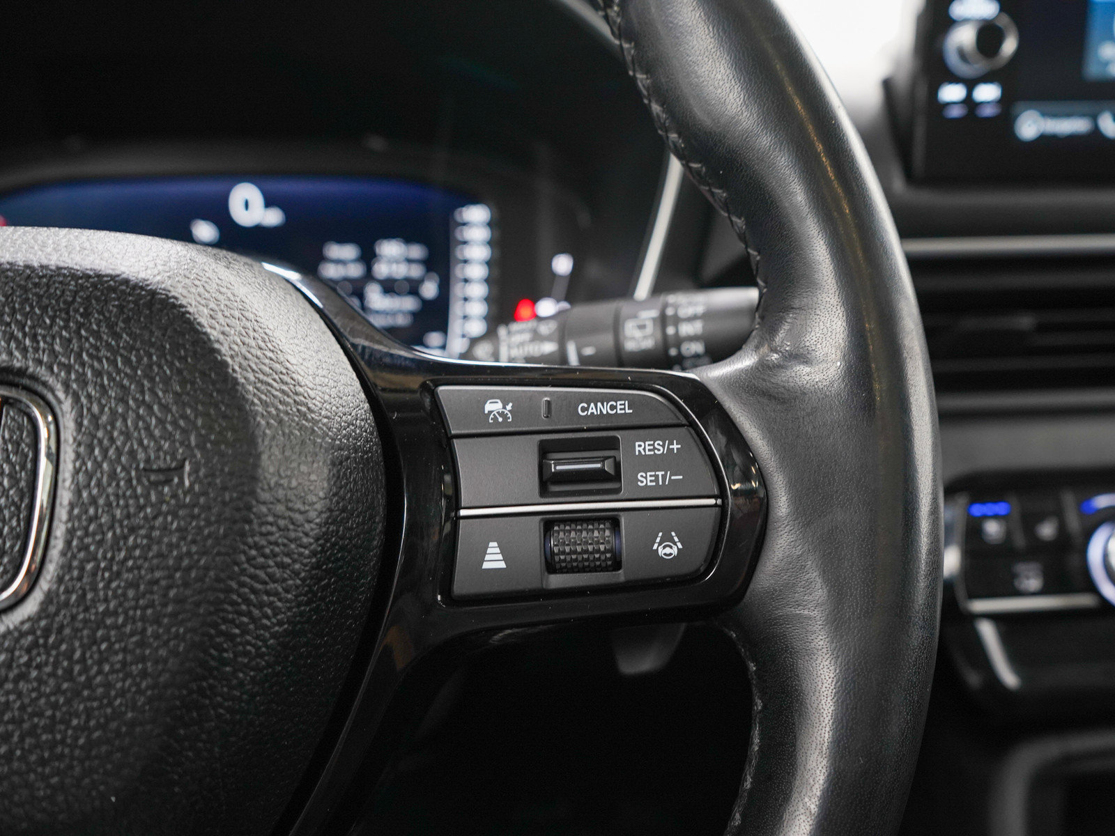 Used 2024 Honda Pilot Elite image 28