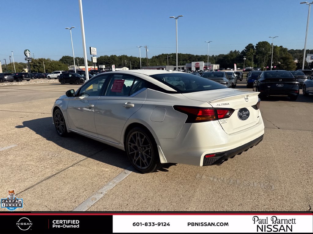 Certified 2024 Nissan Altima 2.0 SR FWD image 12