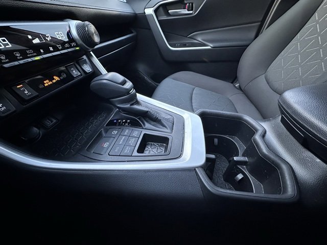 Used 2023 Toyota RAV4 XLE image 16