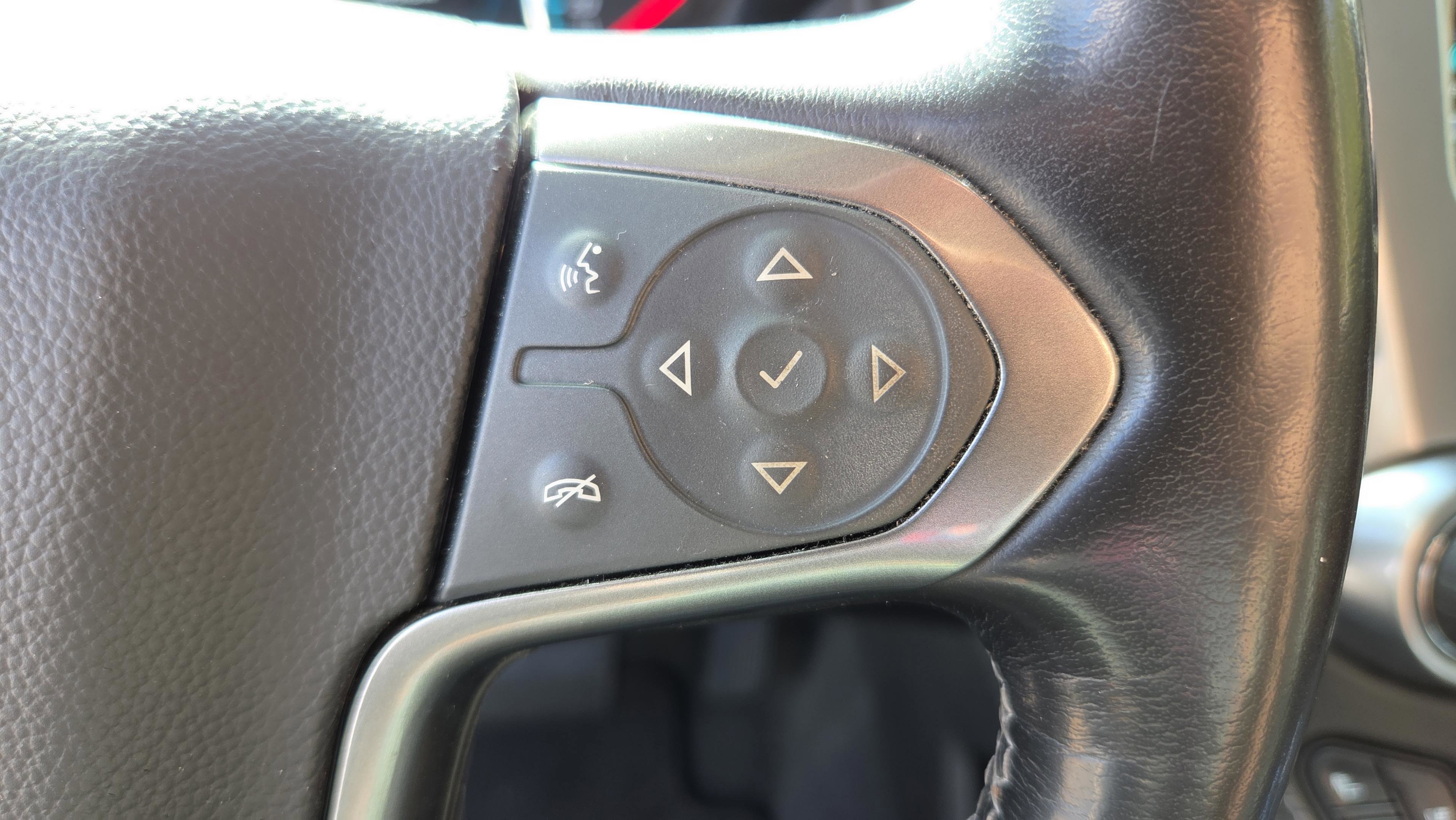 Used 2020 Chevrolet Tahoe Premier w/ RST Edition image 29