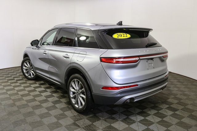 Used 2022 Lincoln Corsair AWD w/ Premium Package image 8