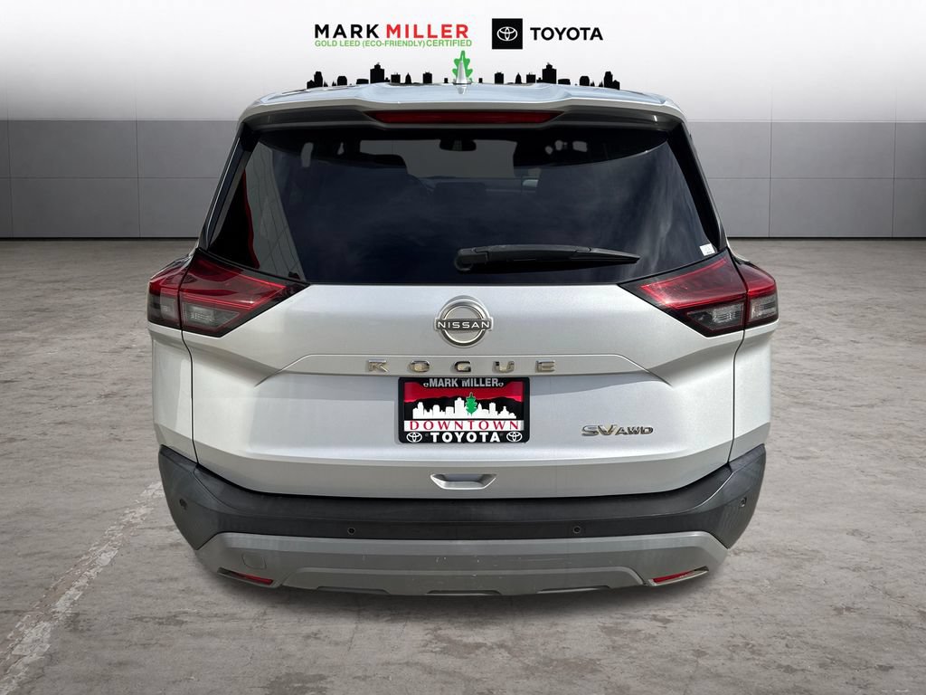 Used 2022 Nissan Rogue SV AWD/4WD image 4