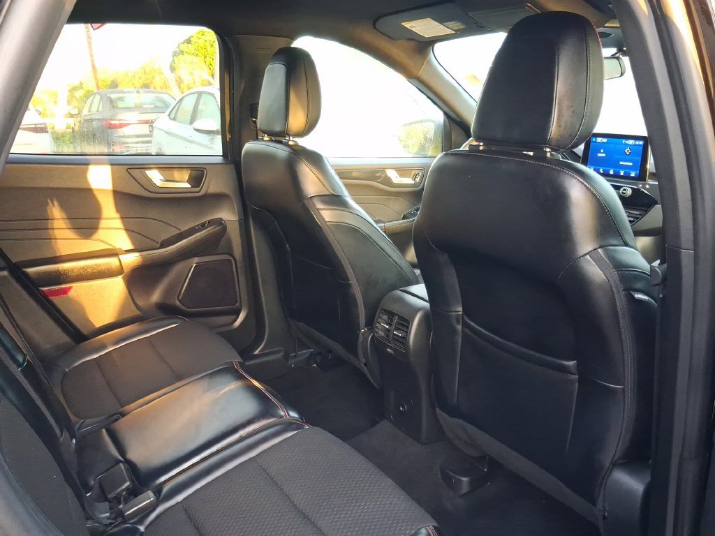 Used 2024 Ford Escape ST-Line FWD image 25