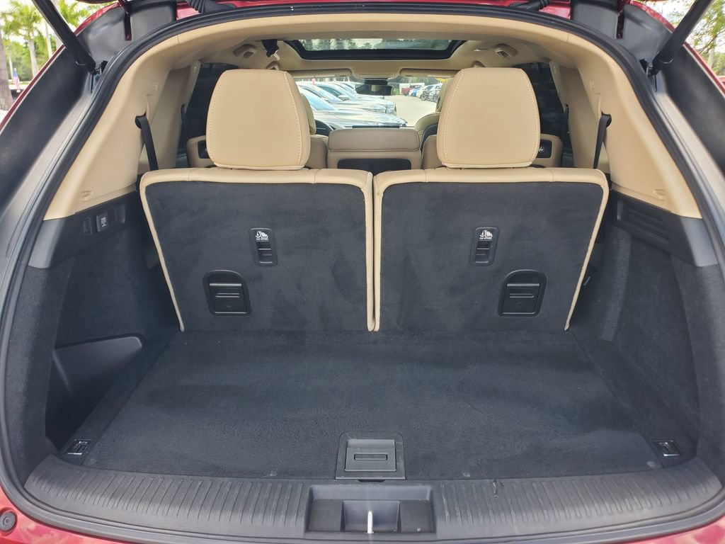 Certified 2022 Acura MDX FWD w/ Technology Package image 8