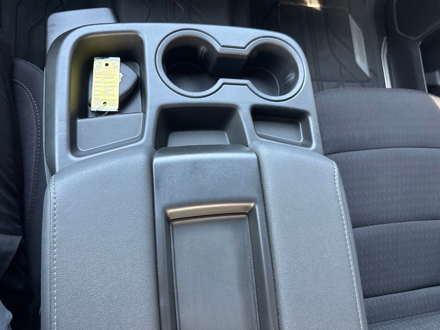 Used 2025 Chevrolet Silverado 1500 LT w/ Convenience Package II AWD/4WD image 27