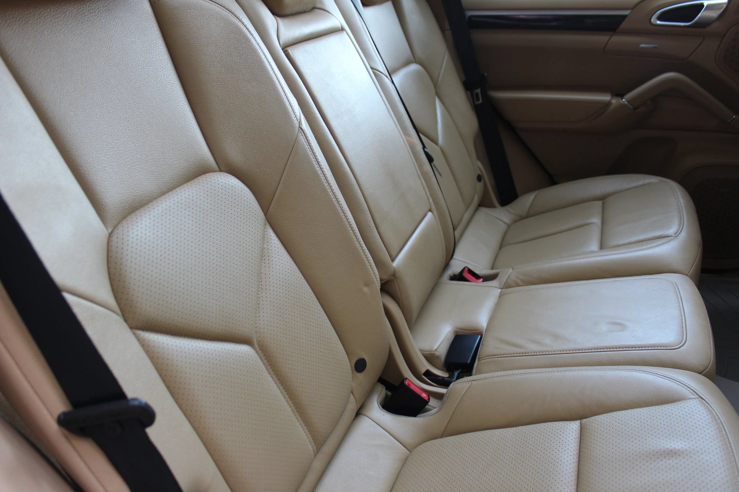 Used 2014 Porsche Cayenne AWD/4WD image 14