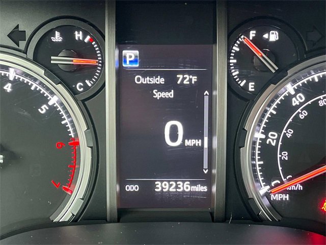 Used 2024 Toyota 4Runner TRD Off-Road image 37