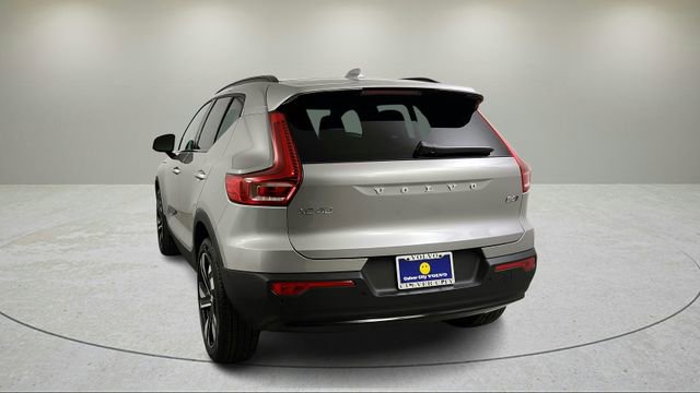 New 2026 Volvo XC40 B5 Ultra w/ Climate Package AWD/4WD image 5