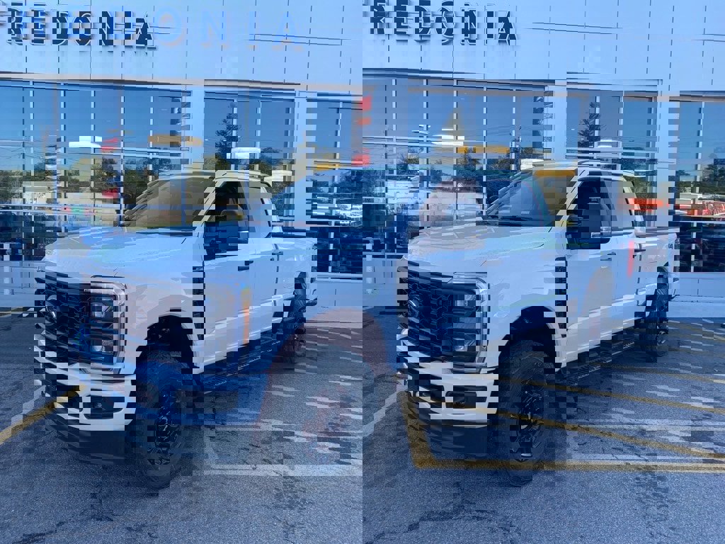 New 2026 Ford F250 XL image 1