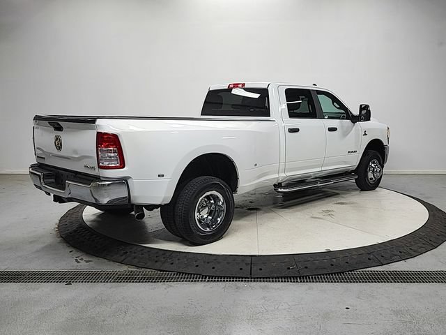 Used 2024 RAM 3500 Big Horn AWD/4WD image 7