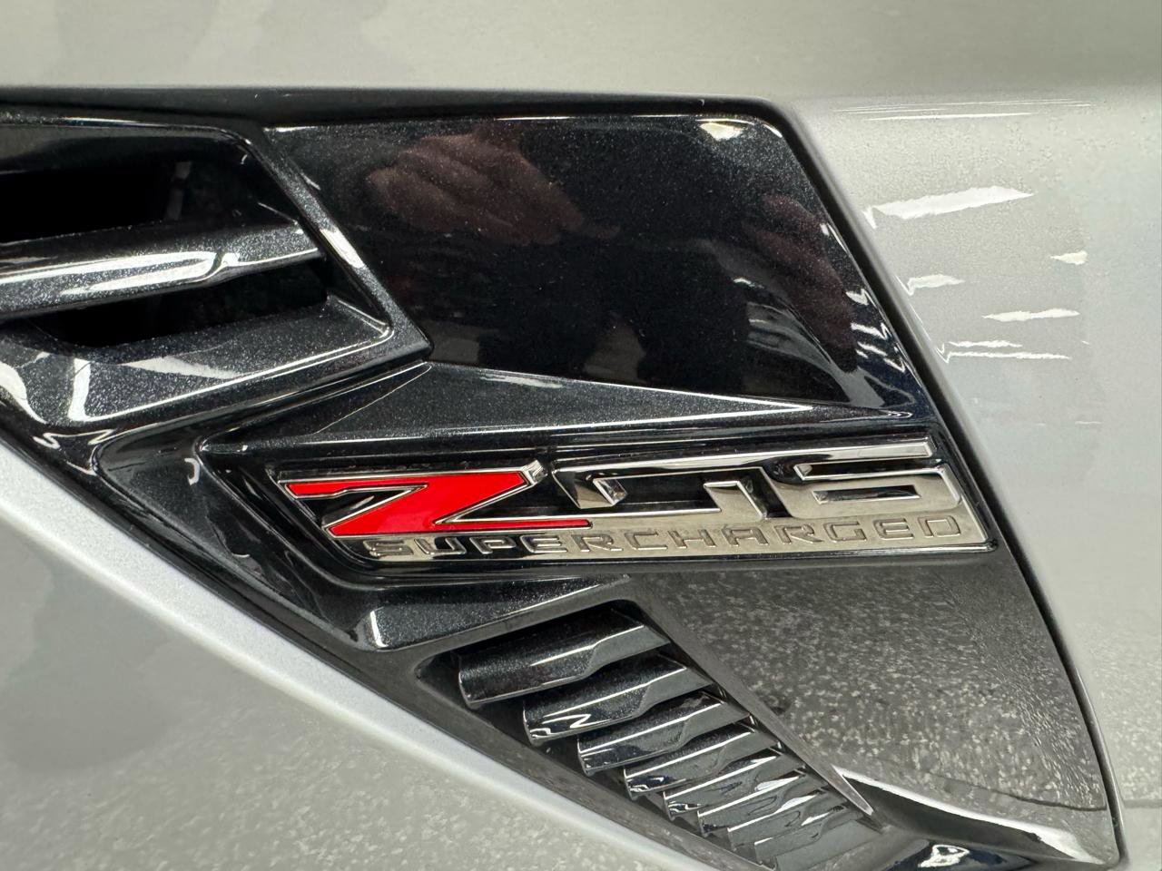Used 2018 Chevrolet Corvette Z06 RWD image 28