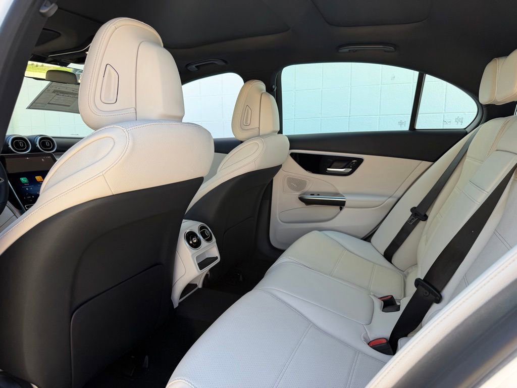 New 2026 Mercedes-Benz C 300 4MATIC Sedan image 32