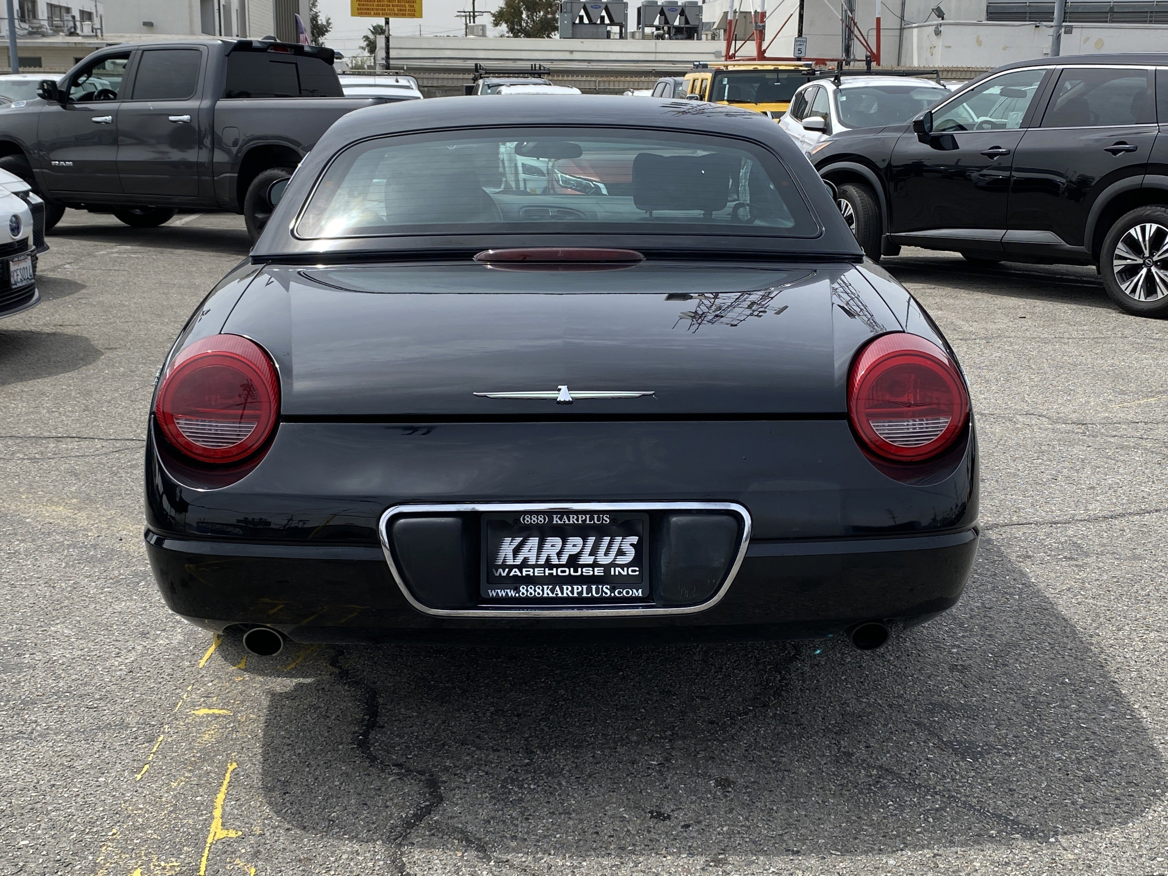 Used 2002 Ford Thunderbird image 8