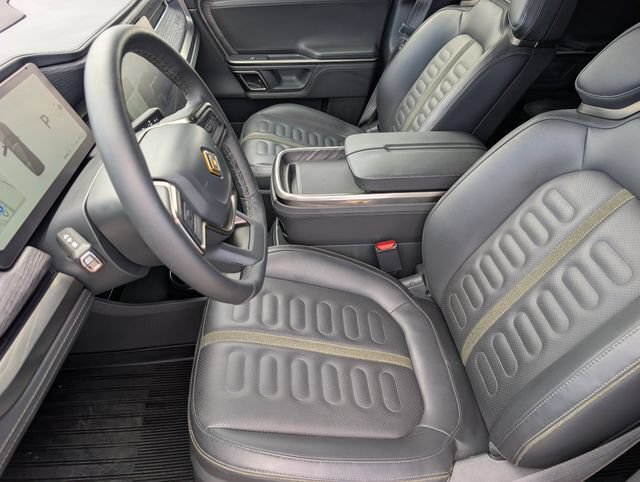 Used 2024 Rivian R1S Adventure AWD/4WD image 15