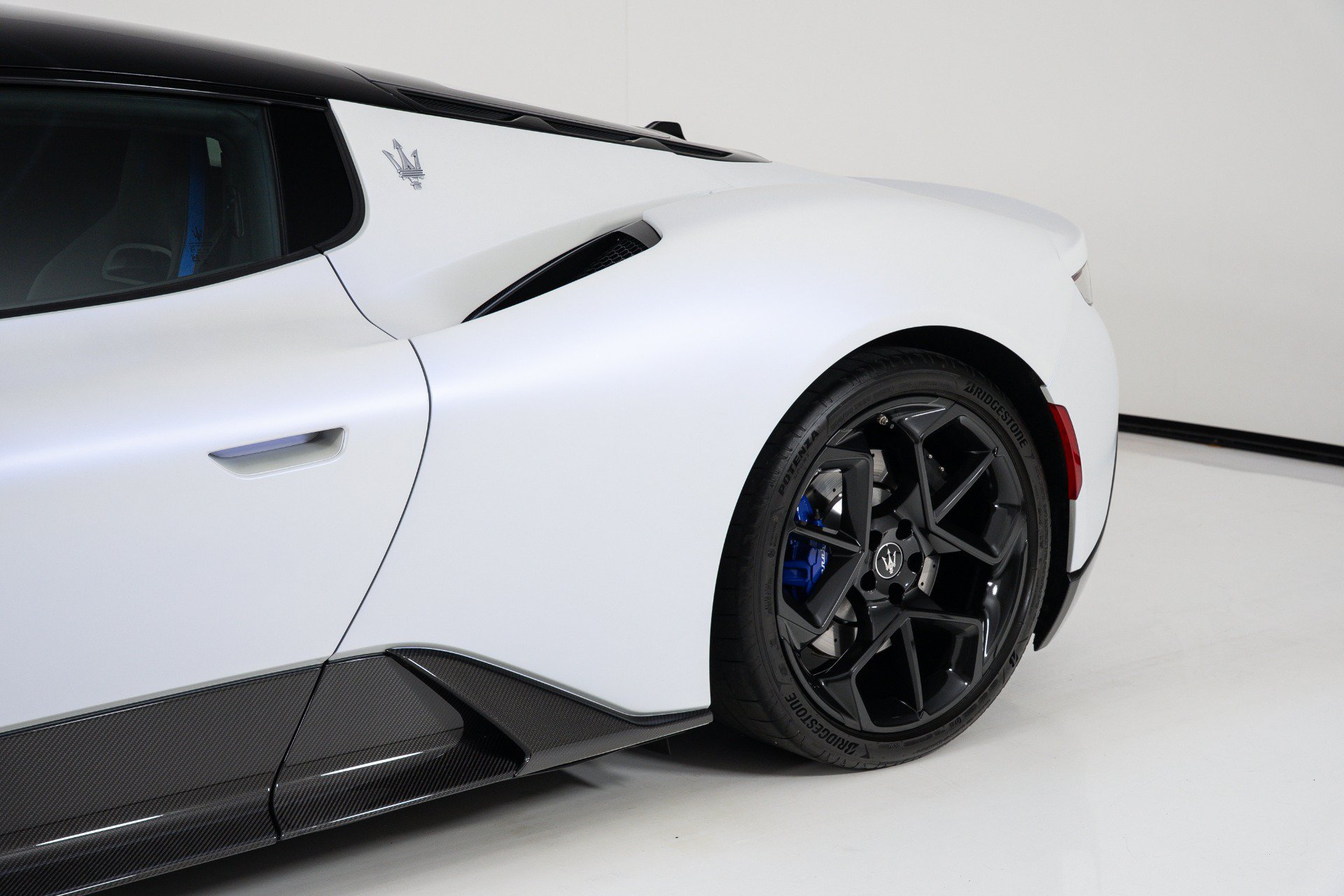 Used 2022 Maserati MC20 Coupe RWD image 64
