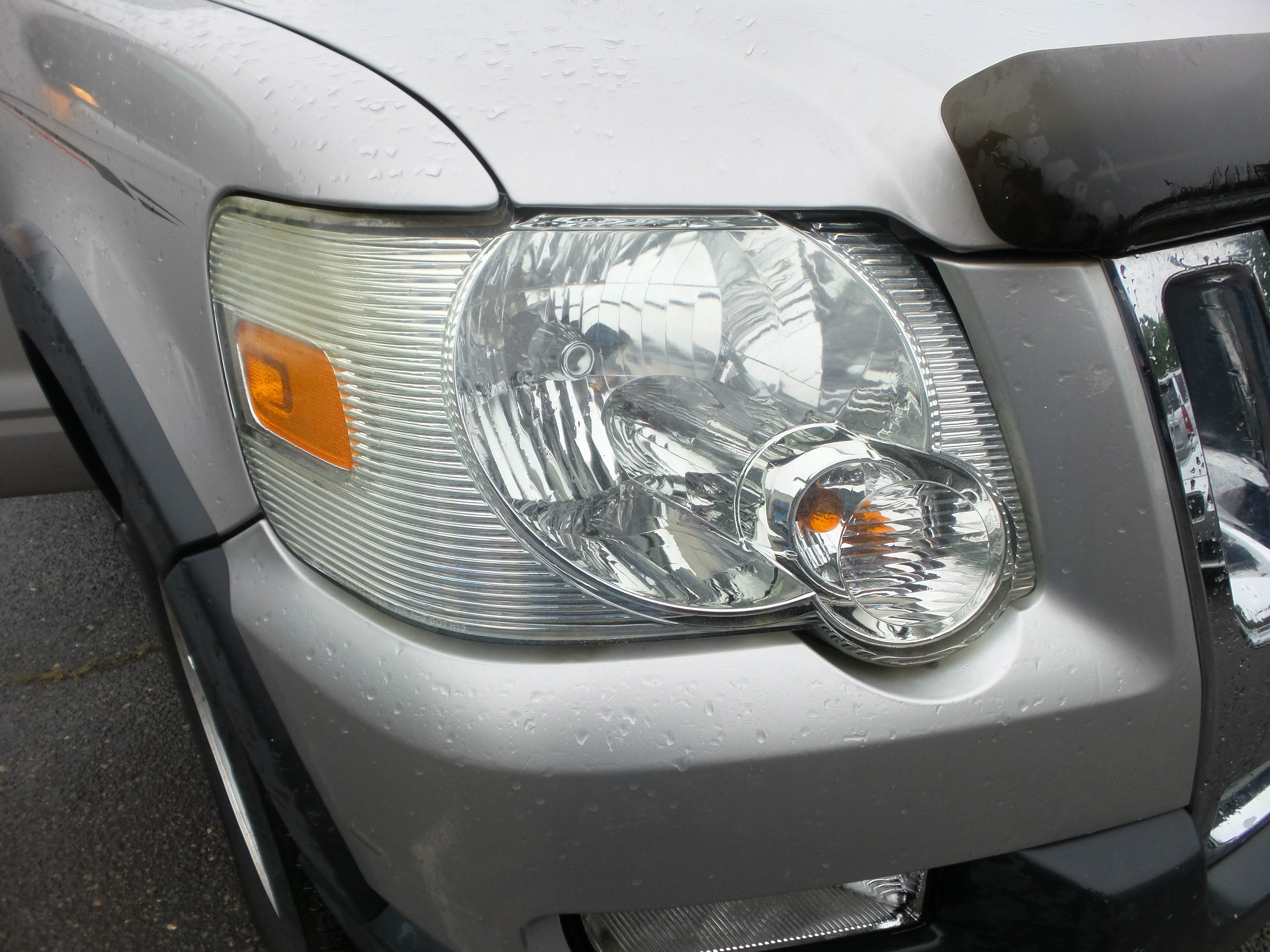 Used 2008 Ford Explorer Sport Trac XLT AWD/4WD image 4
