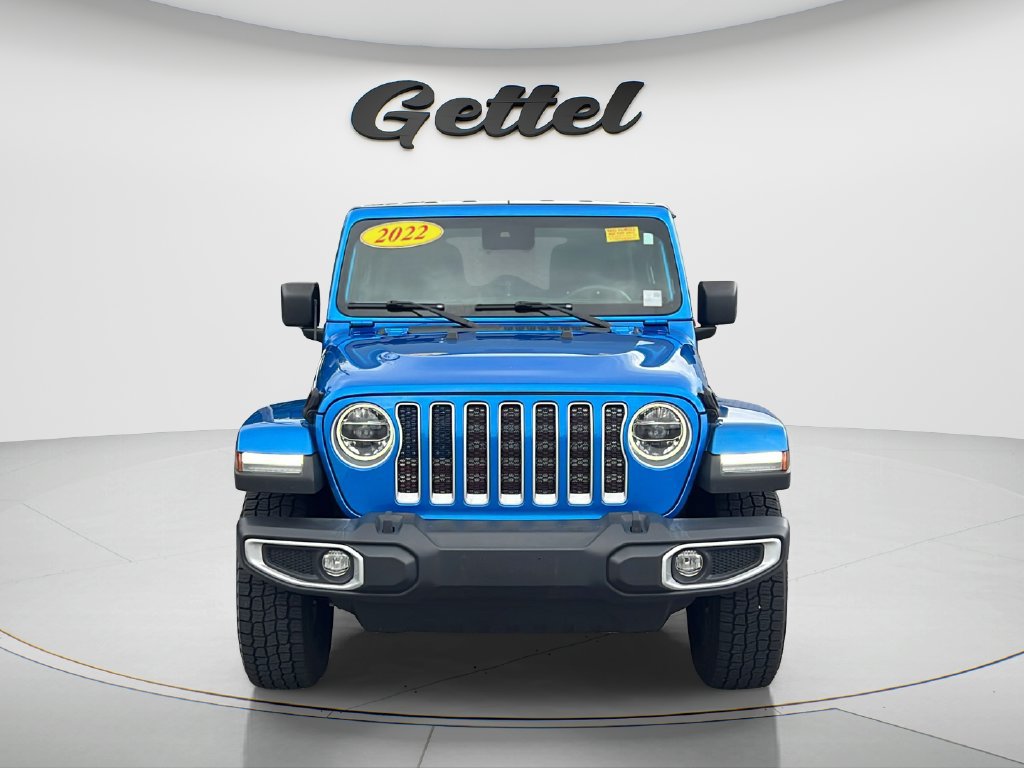 Used 2022 Jeep Wrangler Unlimited Sahara w/ LED Lighting Group AWD/4WD image 2