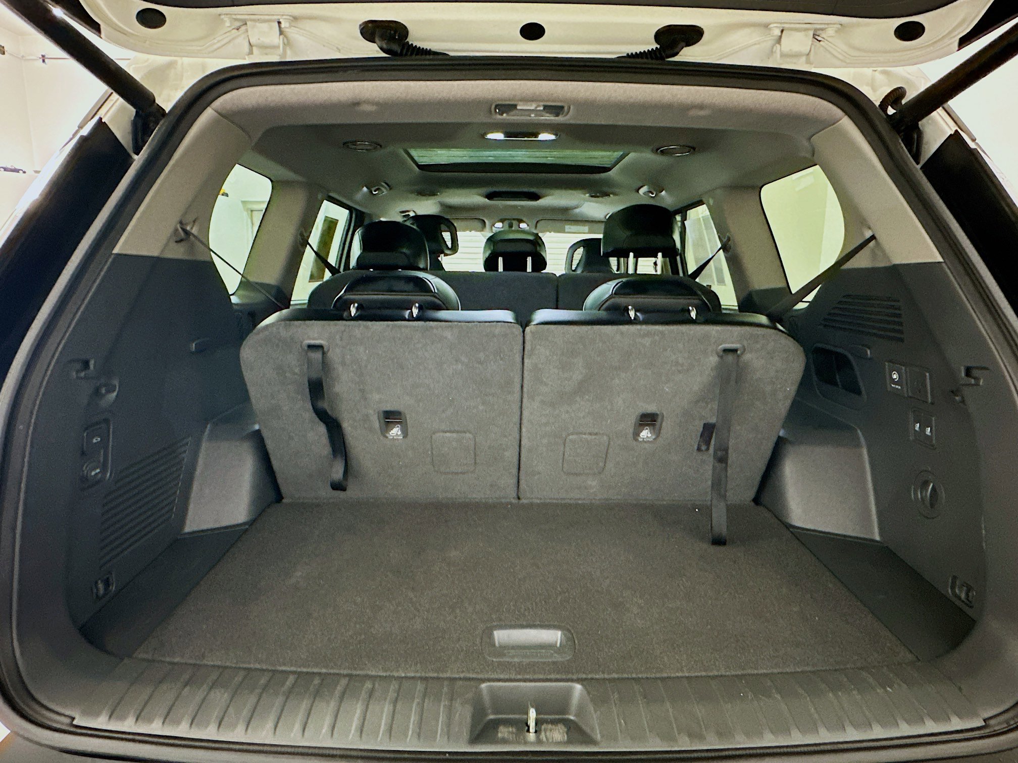 Used 2024 Kia EV9 Wind image 32