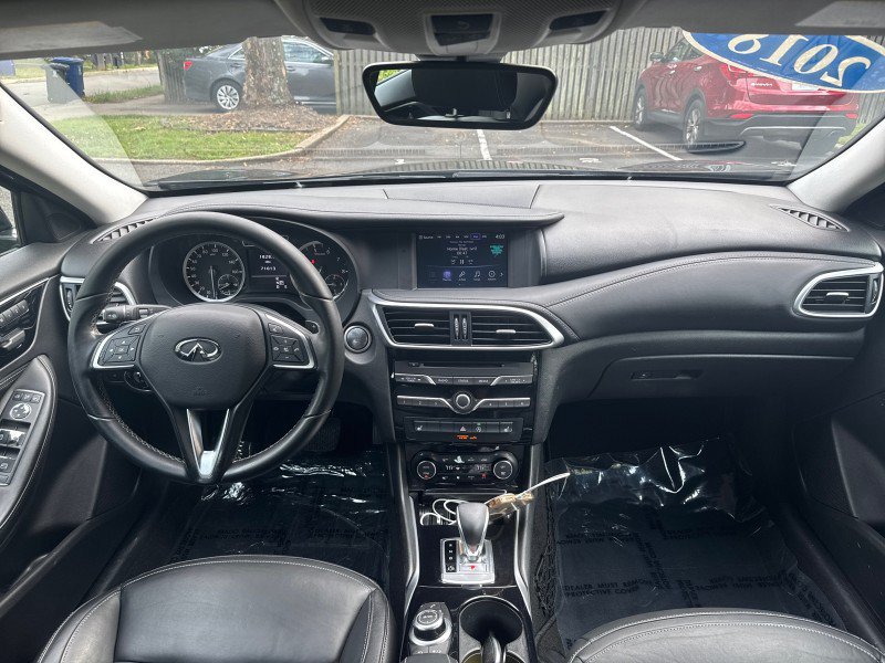 Used 2018 INFINITI QX30 FWD image 19