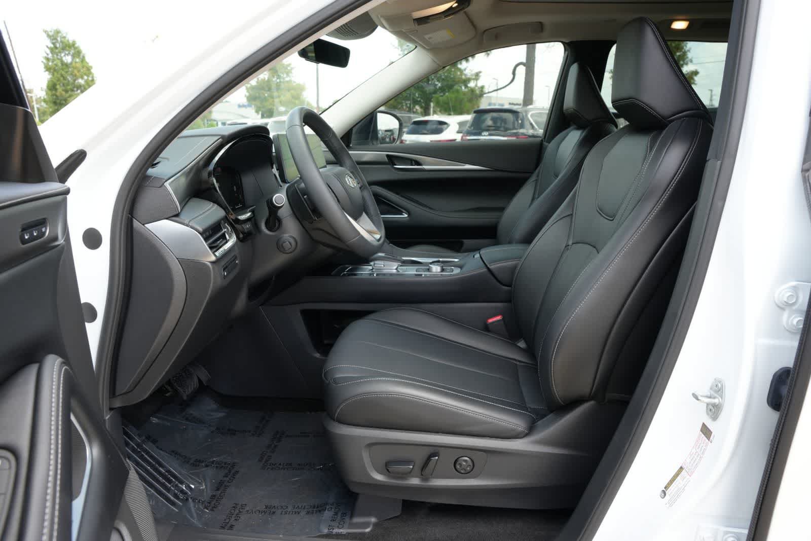 Used 2026 INFINITI QX60 Luxe w/ Cargo Package AWD/4WD image 15