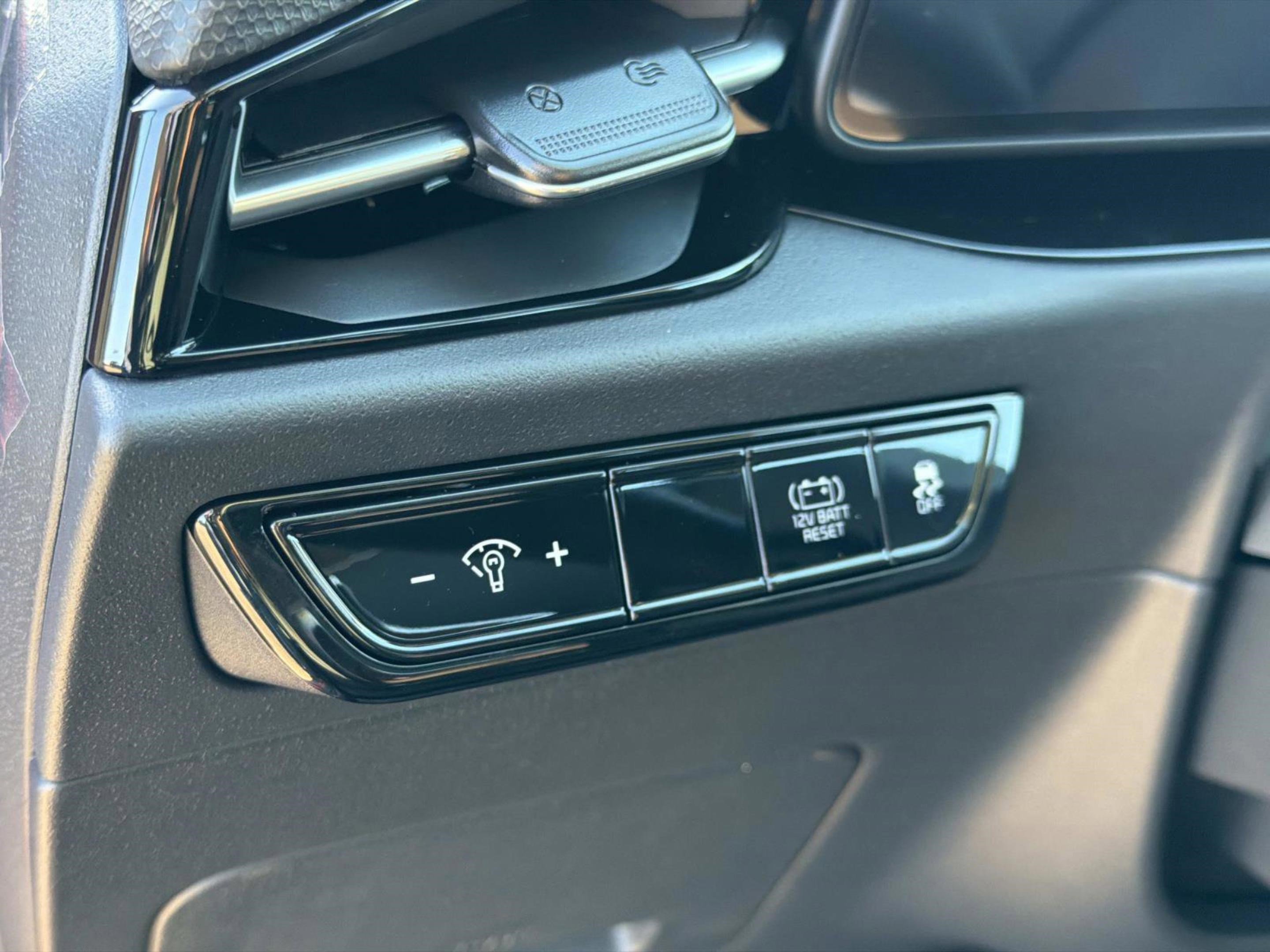 New 2026 Kia Niro EX FWD image 17