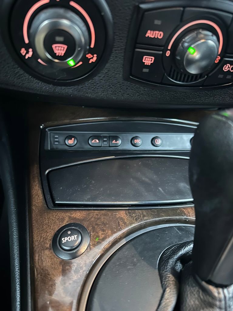Used 2006 BMW Z4 3.0i RWD image 20
