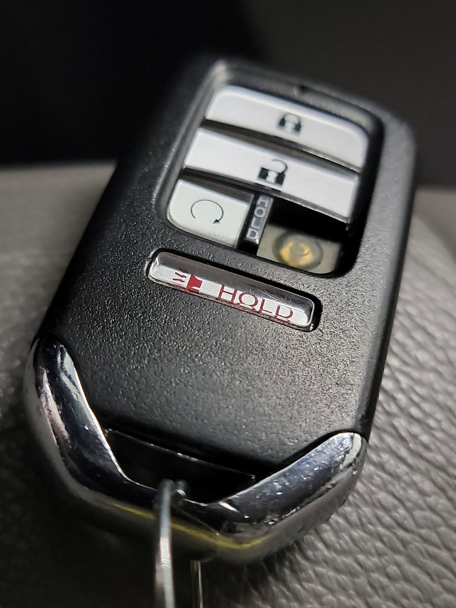 Used 2016 Honda Pilot Touring image 32