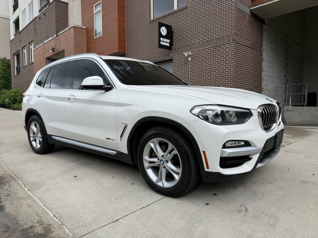 Used 2018 BMW X3 xDrive30i AWD/4WD image 1