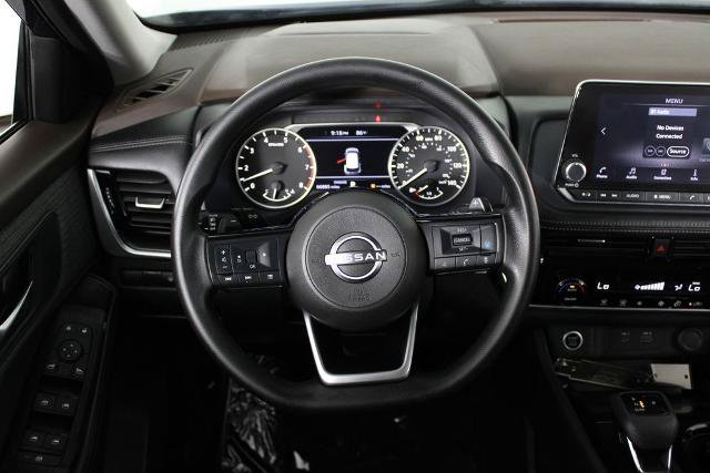 Certified 2022 Nissan Rogue SV FWD image 21