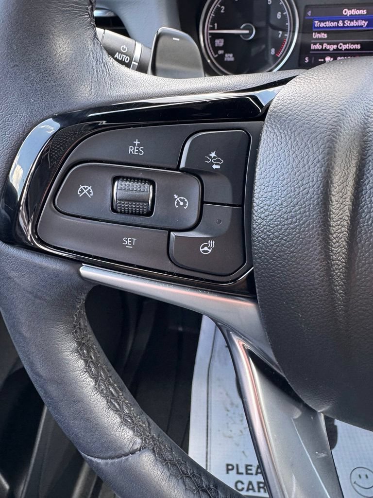 Used 2022 Buick Enclave Essence w/ Sport Touring Edition AWD/4WD image 29