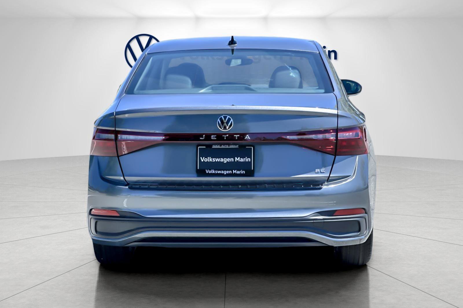 New 2025 Volkswagen Jetta SE image 4