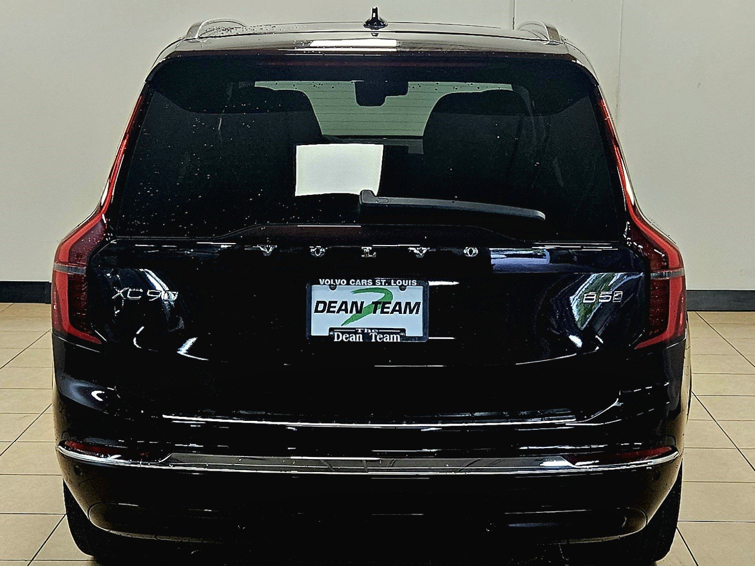 New 2026 Volvo XC90 B5 Core w/ Protection Package Premier image 9