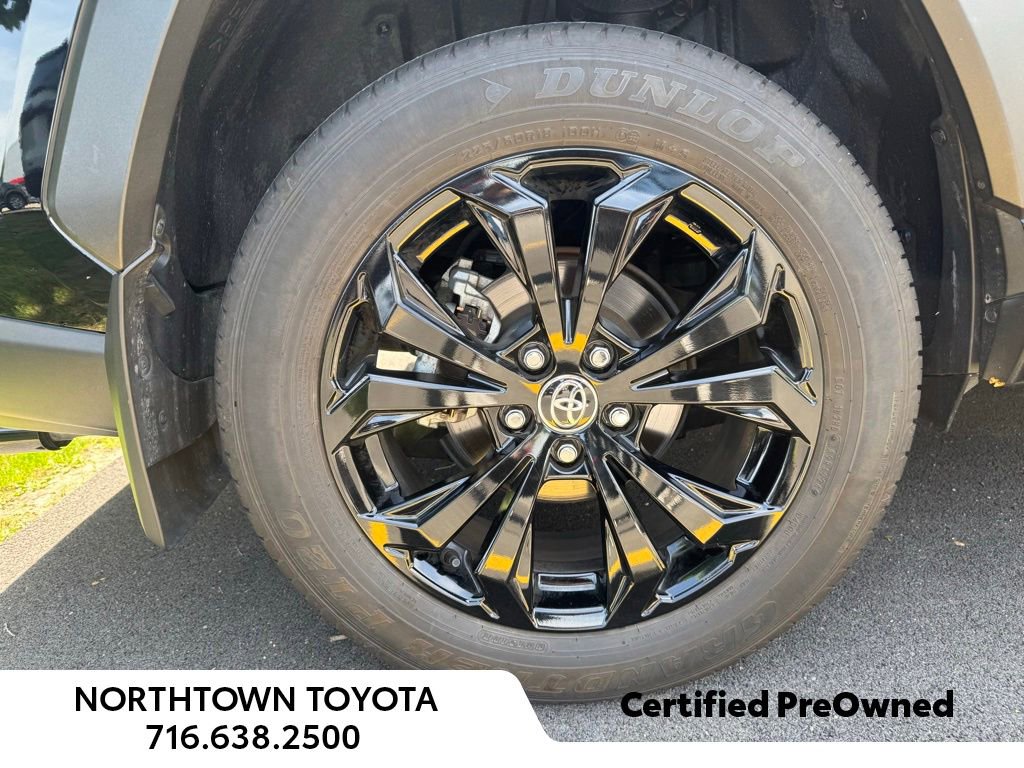 Used 2025 Toyota RAV4 XLE Premium w/ Weather Package AWD/4WD image 31