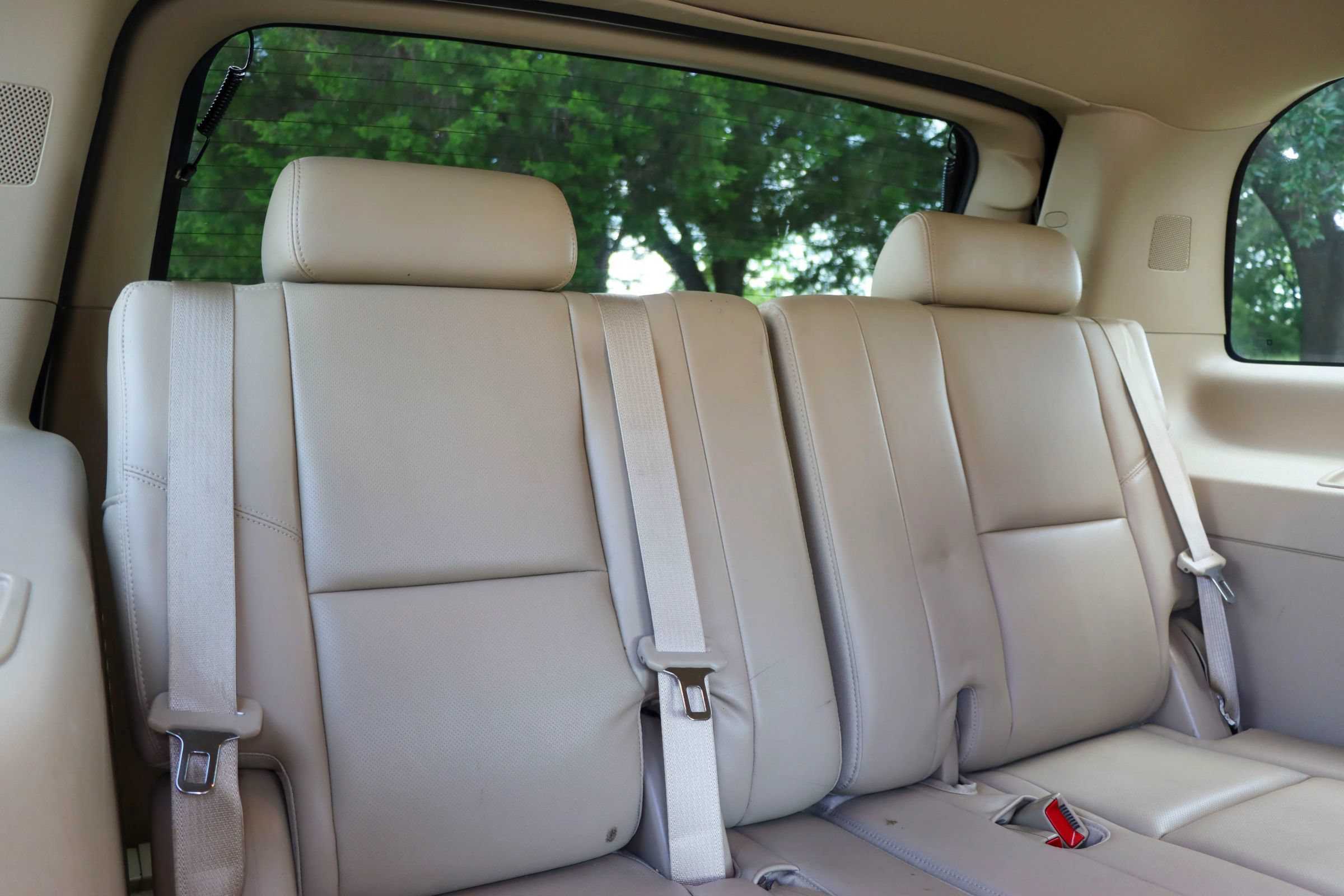 Used 2014 Cadillac Escalade Premium RWD image 21
