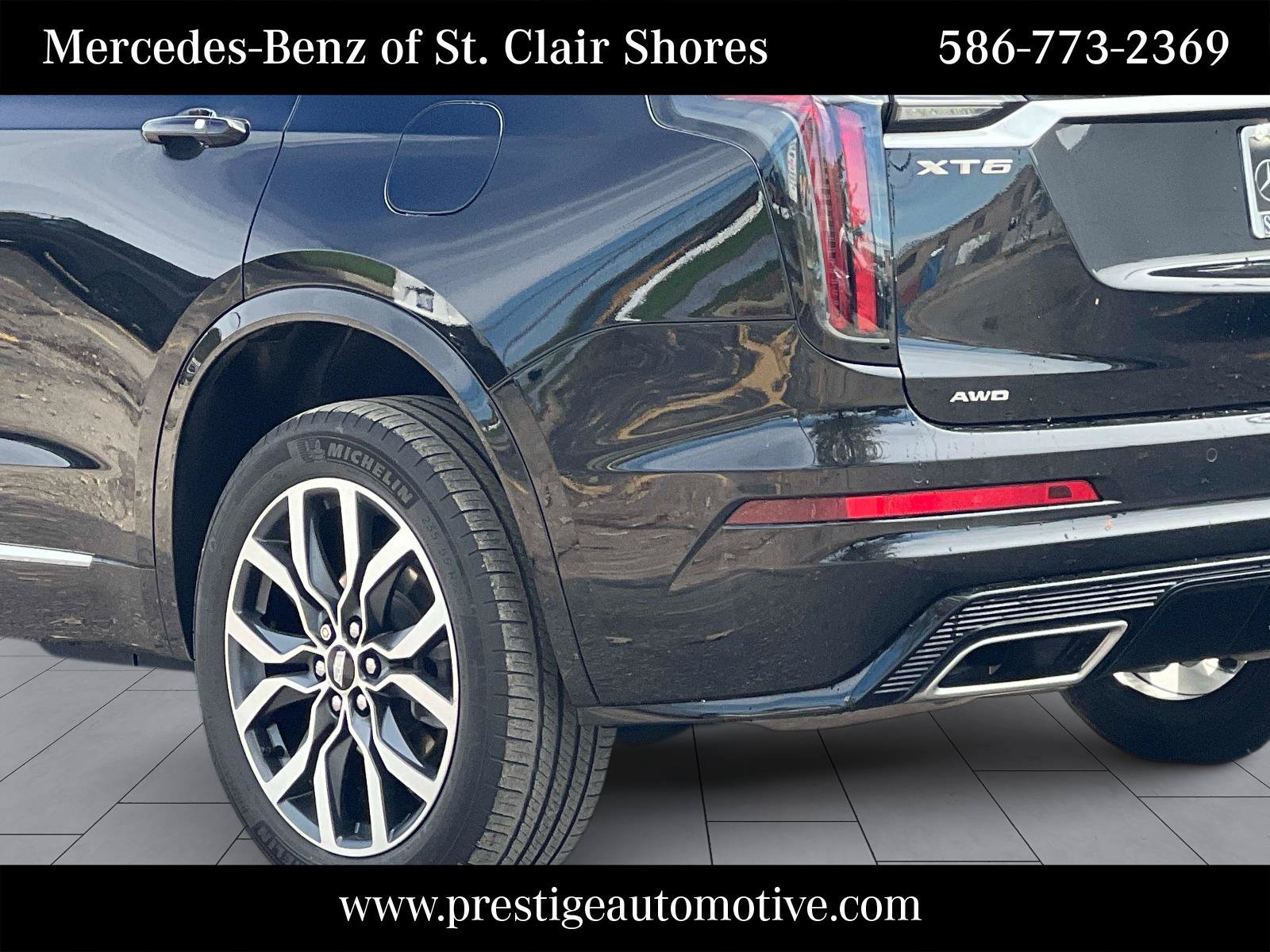 Used 2021 Cadillac XT6 Sport w/ Platinum Package AWD/4WD image 4