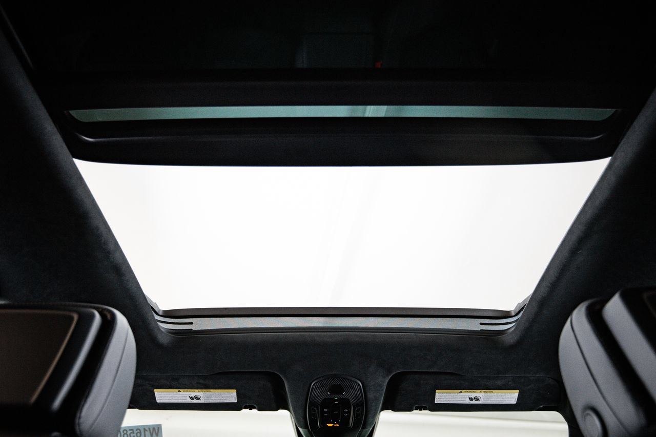 New 2026 Porsche Cayenne GTS AWD/4WD image 30