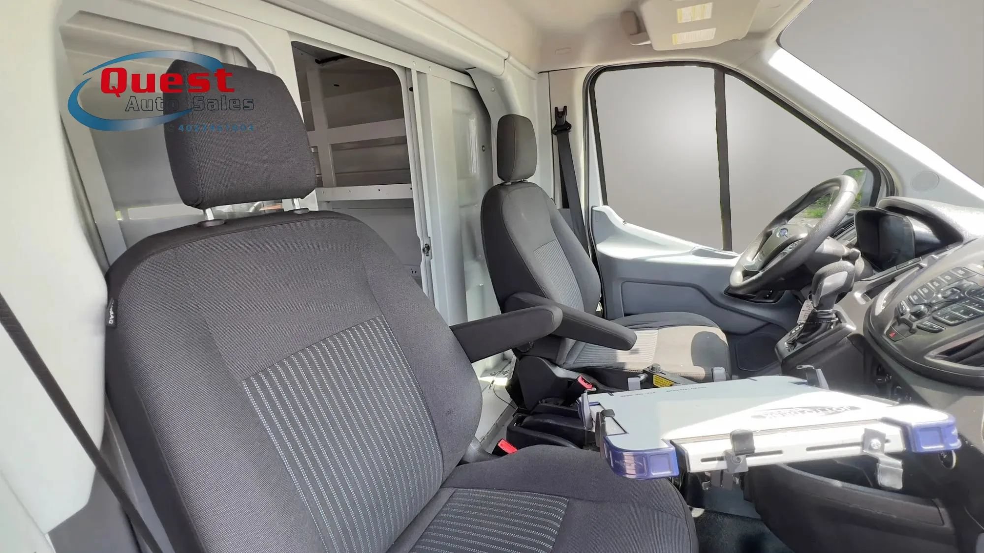 Used 2018 Ford Transit 350 138 DRW w/ Interior Upgrade Package RWD image 20