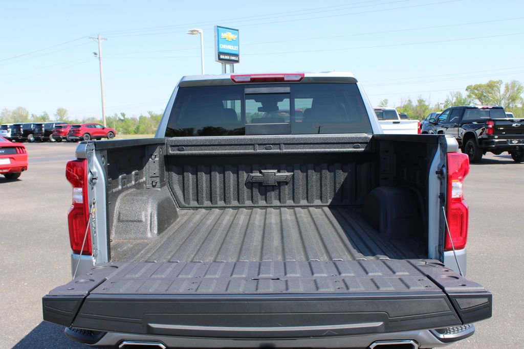 New 2026 Chevrolet Silverado 1500 RST w/ RST All Star Premium Package AWD/4WD image 14